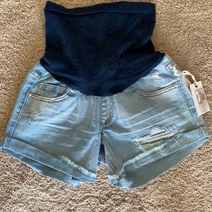 NWT Jessica Simpson Maternity Shorts